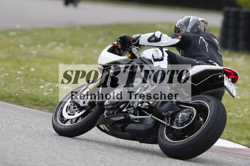 /Archiv-2025/09 22.04.2025 Cornu Master School ADR/rot-rouge/31